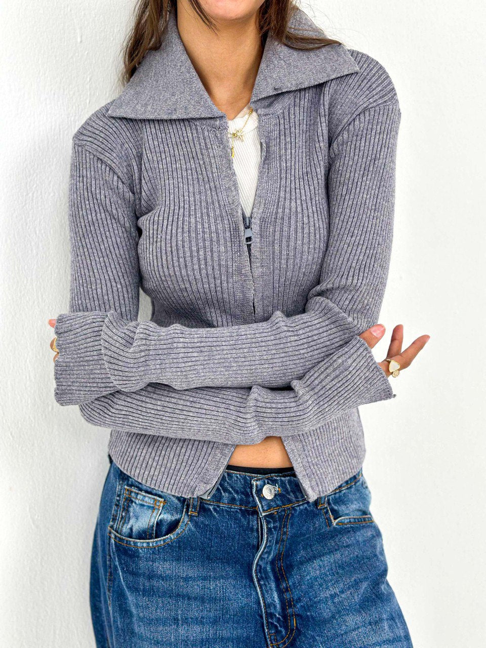 Gray Ribbed Two-Way Zip